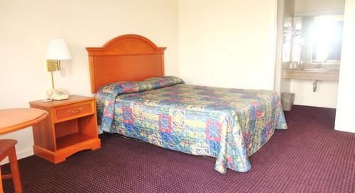 Budget Inn Daleville מראה חיצוני תמונה